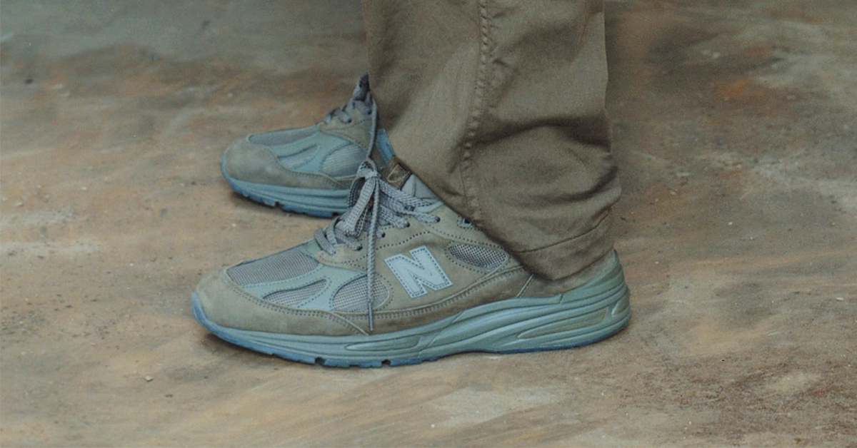 Stone  × New Balance 991V2 ゴーストパック Stone Island x New Balance 991v2 Ghost Pack | SneakerFiles